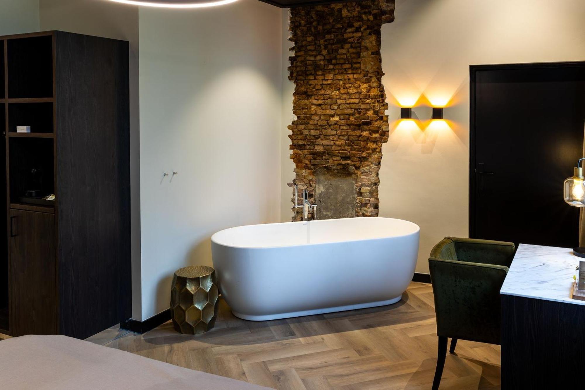 Hotel Restaurant Het Witte Paard เดลเด็น ภายนอก รูปภาพ